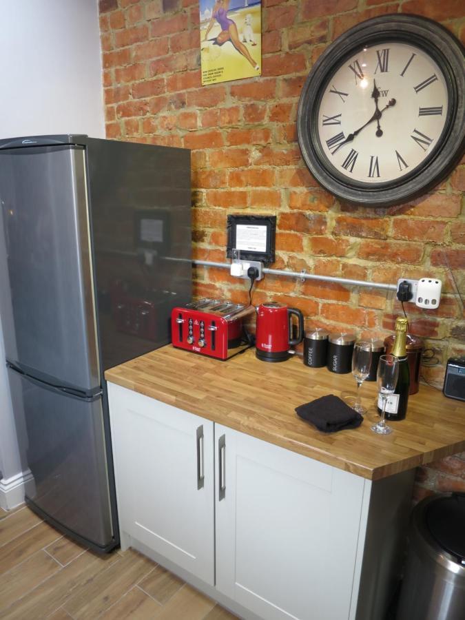 Parkside Apartments Нюкасъл ъпон Тайн Екстериор снимка